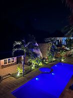 Living Trawangan Hotel