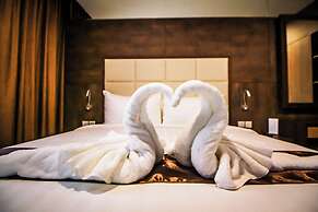 Asialink Hotel By Prasanthi