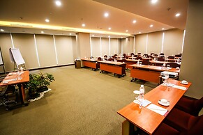 Asialink Hotel By Prasanthi