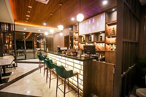 Asialink Hotel By Prasanthi