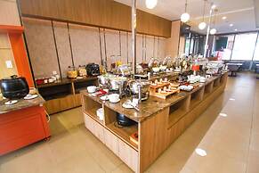 Asialink Hotel By Prasanthi