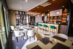 Asialink Hotel By Prasanthi