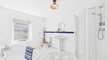 Shell Cottage 2 Bedroom Holiday