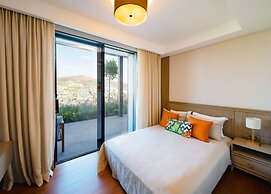 Mare Deluxe Residences & Villas