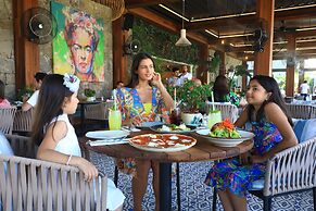 Mare Deluxe Residences & Villas