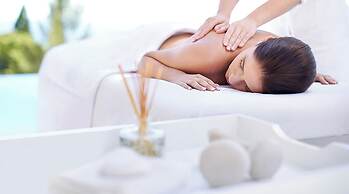 Mare Deluxe Residences & Villas