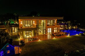 Mare Deluxe Residences & Villas