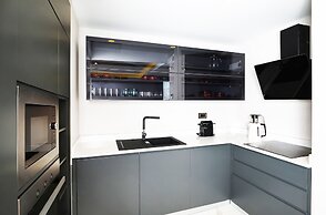 Mare Deluxe Residences & Villas