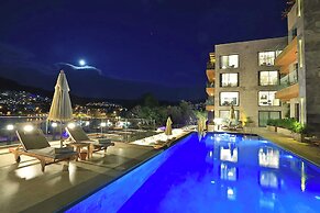 Mare Deluxe Residences & Villas