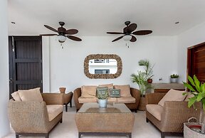 KA'A New Penthouse Private Rooftop Pool