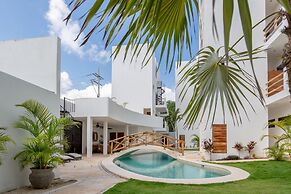 KA'A New Penthouse Private Rooftop Pool