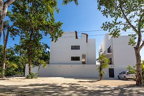 KA'A New Penthouse Private Rooftop Pool