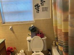 Vacation HomeStay Rental Rooms