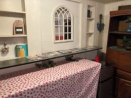 Vacation HomeStay Rental Rooms