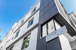 Art Station x Residence