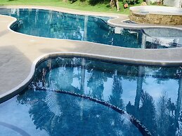 Bella's Private Condominium