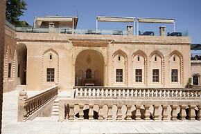 Artuklu Universitesi Sahtana Konagi