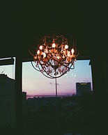 The LOCAL Ari - Hostel