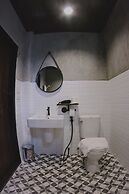 The LOCAL Ari - Hostel