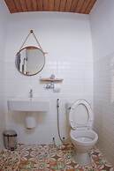 The LOCAL Ari - Hostel