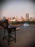 The LOCAL Ari - Hostel