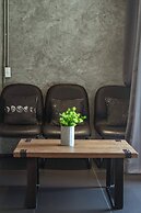 The LOCAL Ari - Hostel