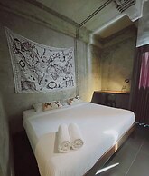 The LOCAL Ari - Hostel