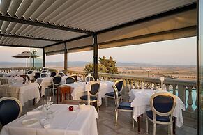 Castello Bonaria Wine & Spa Resort