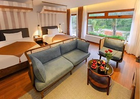 HA Hotel Apartments Hoi An Ocean Front