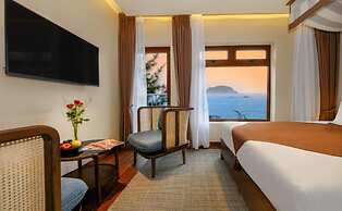 HA Hotel Apartments Hoi An Ocean Front