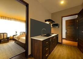 HA Hotel Apartments Hoi An Ocean Front