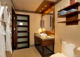 HA Hotel Apartments Hoi An Ocean Front