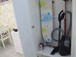 Apartment on Bulvar Nadezhd 6-2-106