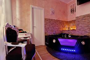 Chilling Hot Tub Suite