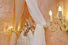 Chilling Hot Tub Suite