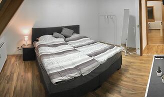 Kaiser Homestay