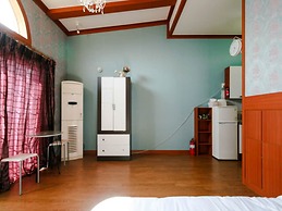 Badasol Fragrance Pension