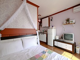 Badasol Fragrance Pension