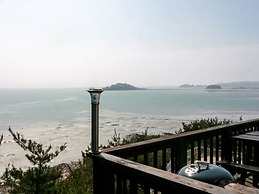 Badasol Fragrance Pension