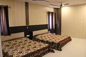 Hotel Gokul inn