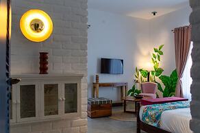 The Sierra - A Luxury Stay