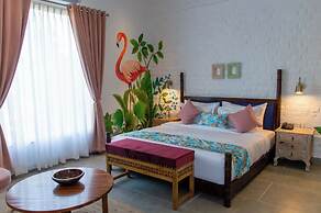 The Sierra - A Luxury Stay