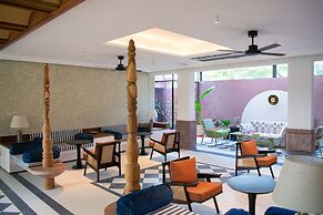 The Sierra - A Luxury Stay