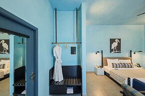The Sierra - A Luxury Stay