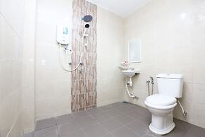 Super OYO 89771 Dane & Shue