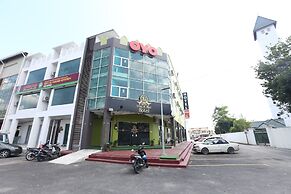 Super OYO 89771 Dane & Shue