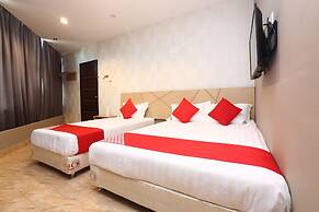 Super OYO 89771 Dane & Shue