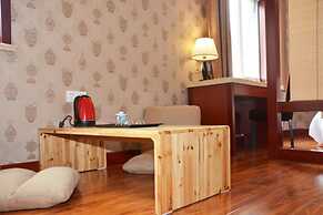 Huaqi Kaiserdom Hotel