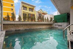 Calla Hotel Hoi an