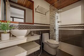 Calla Hotel Hoi an